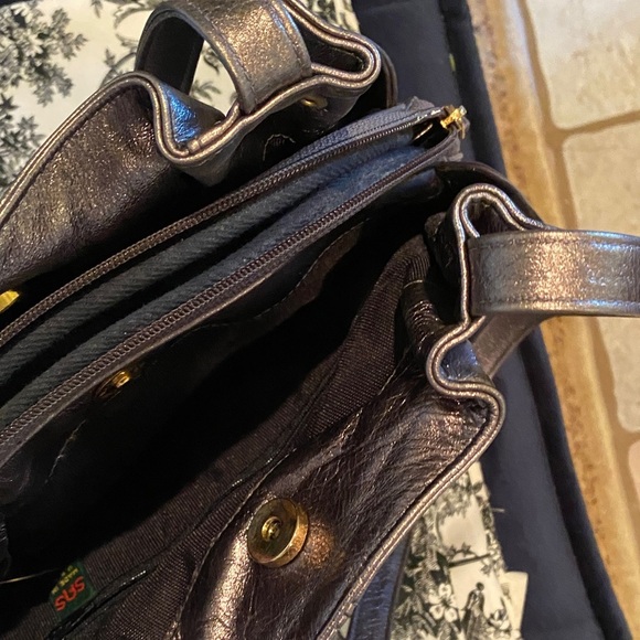 Vintage SAS Made in USA Shimmering Metallic Copper Shoulder Bag - Picture 6 of 8